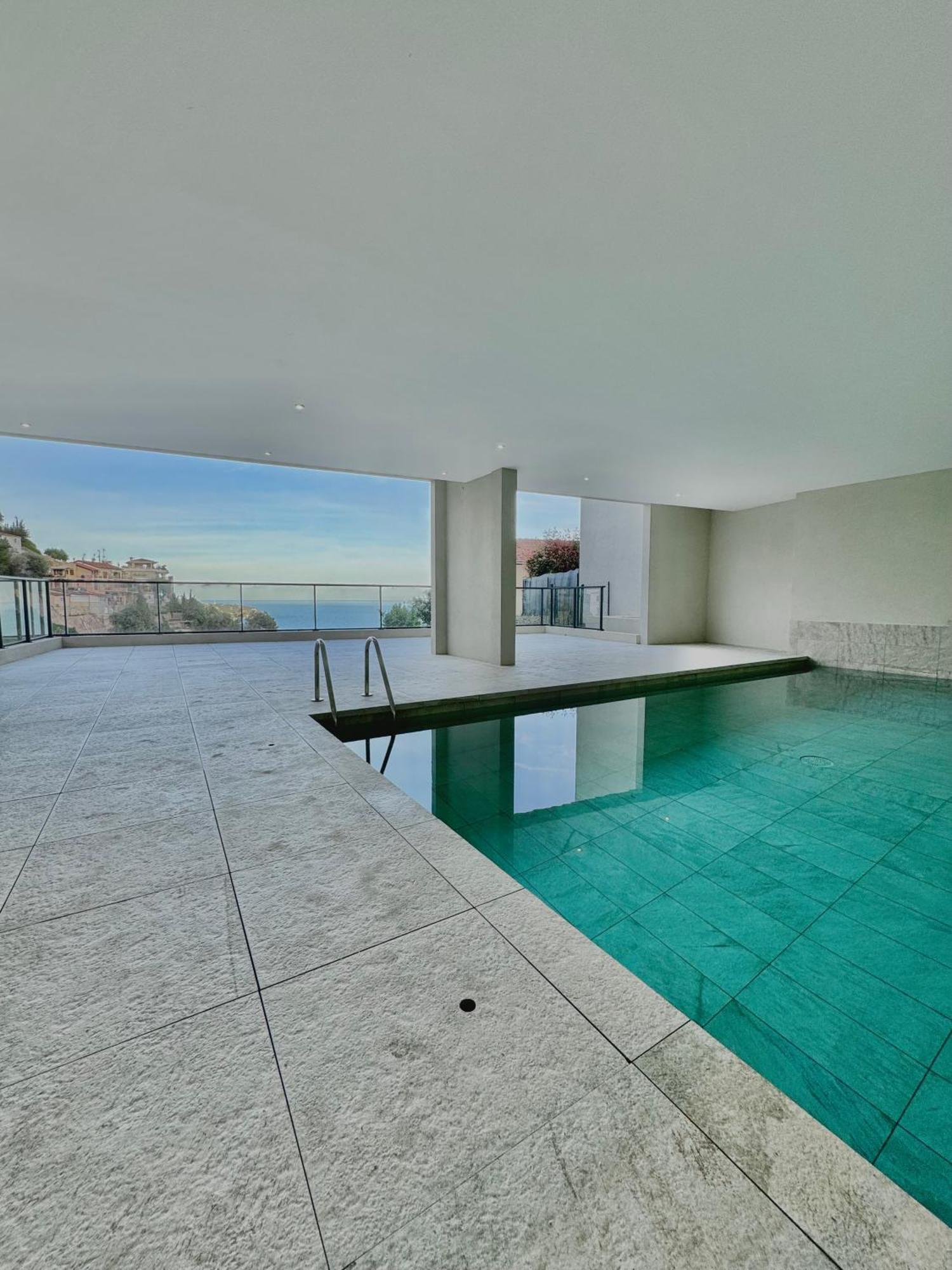 Superbe T2 Dans Residence Avec Piscine Chauffee Beausoleil Bagian luar foto